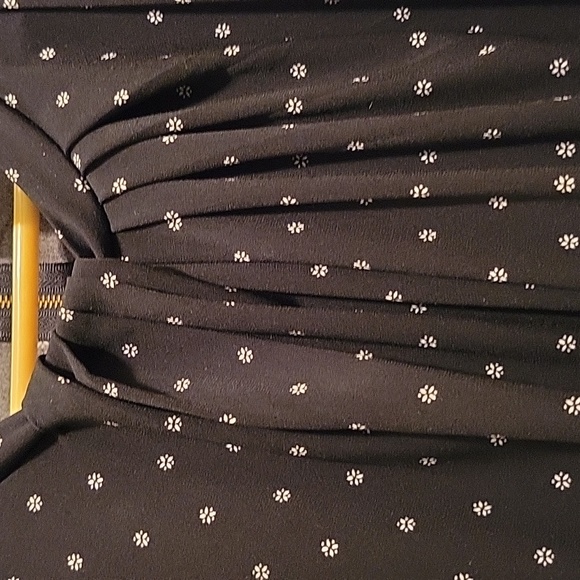 !Top - Picture 3 of 4